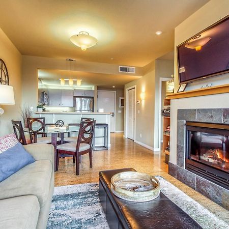 Chelan Resort Suites: Water Sunset 外观 照片