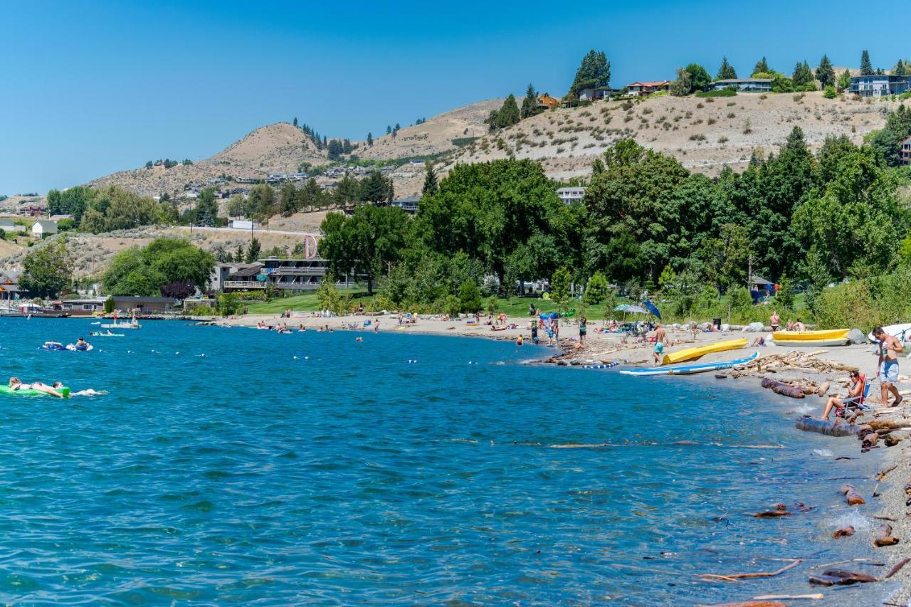 Chelan Resort Suites: Water Sunset 外观 照片
