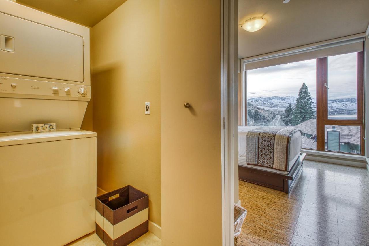 Chelan Resort Suites: Water Sunset 外观 照片